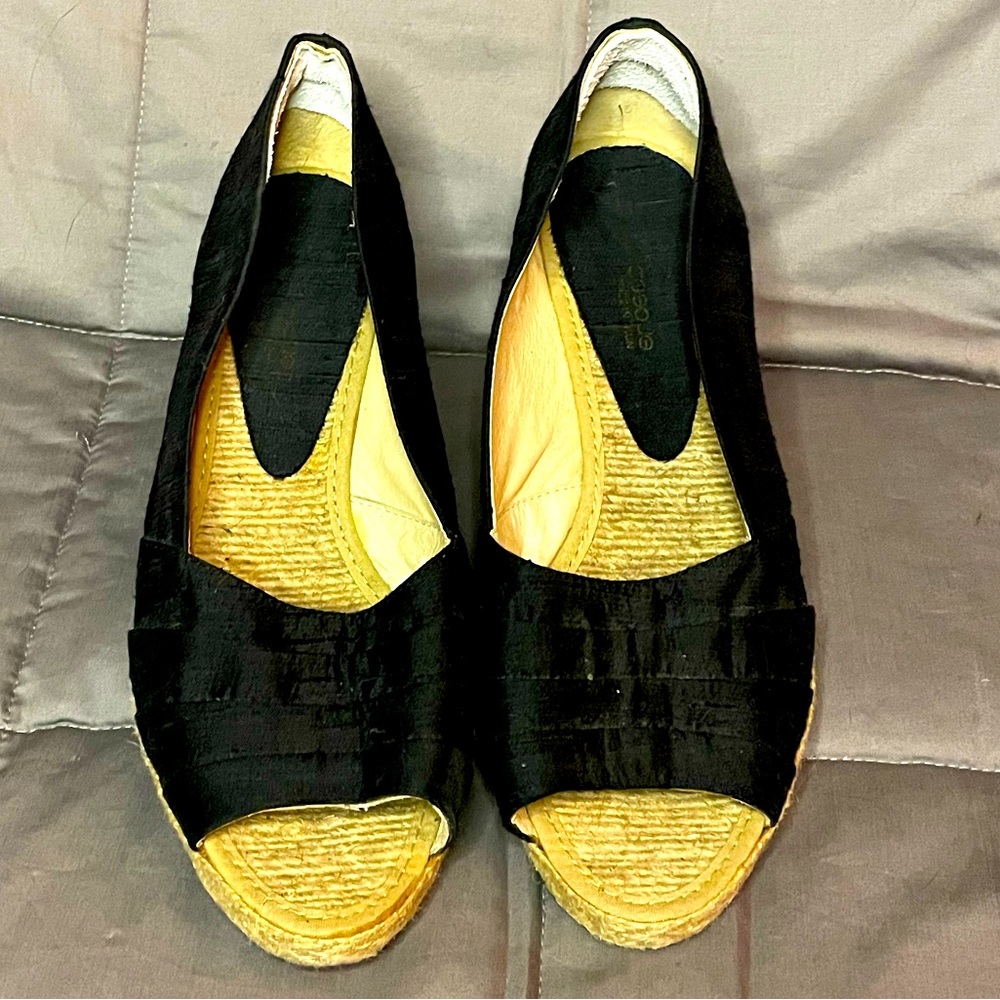 Super cute Andre Assous black espadrille wedges.
